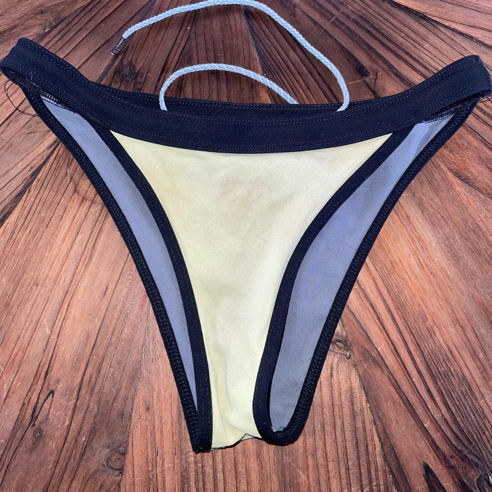 RARE Jolyn bikini bottoms